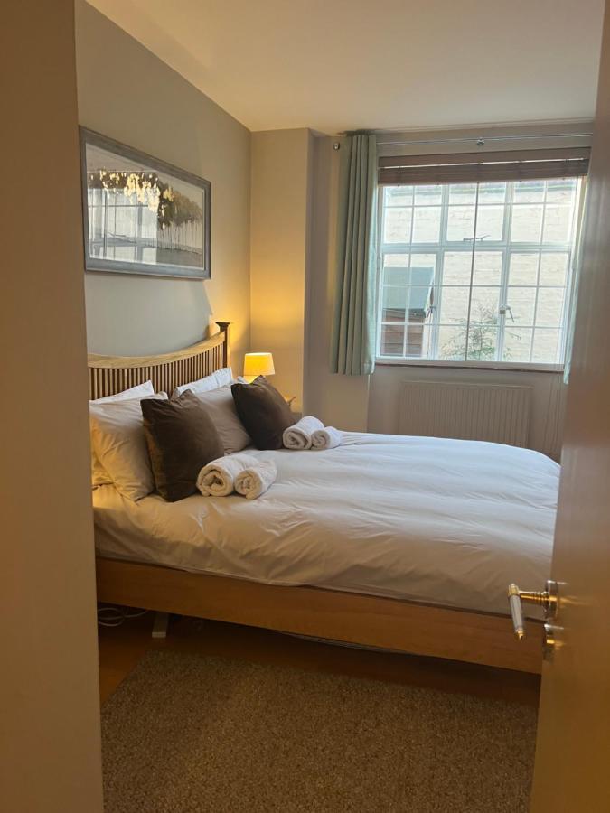2 Bedroom Apartment Just Off Kings Road Лондон Экстерьер фото