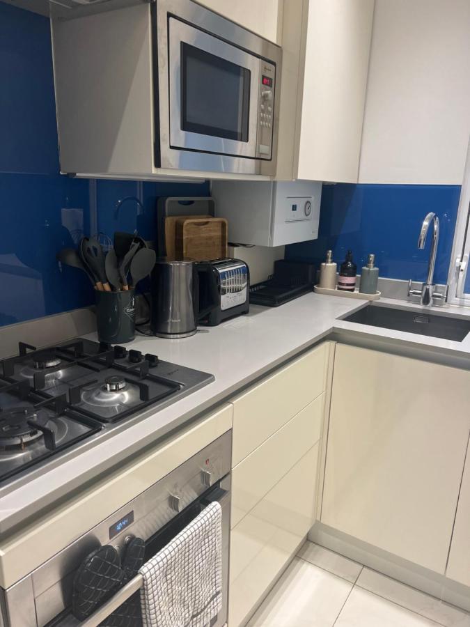 2 Bedroom Apartment Just Off Kings Road Лондон Экстерьер фото